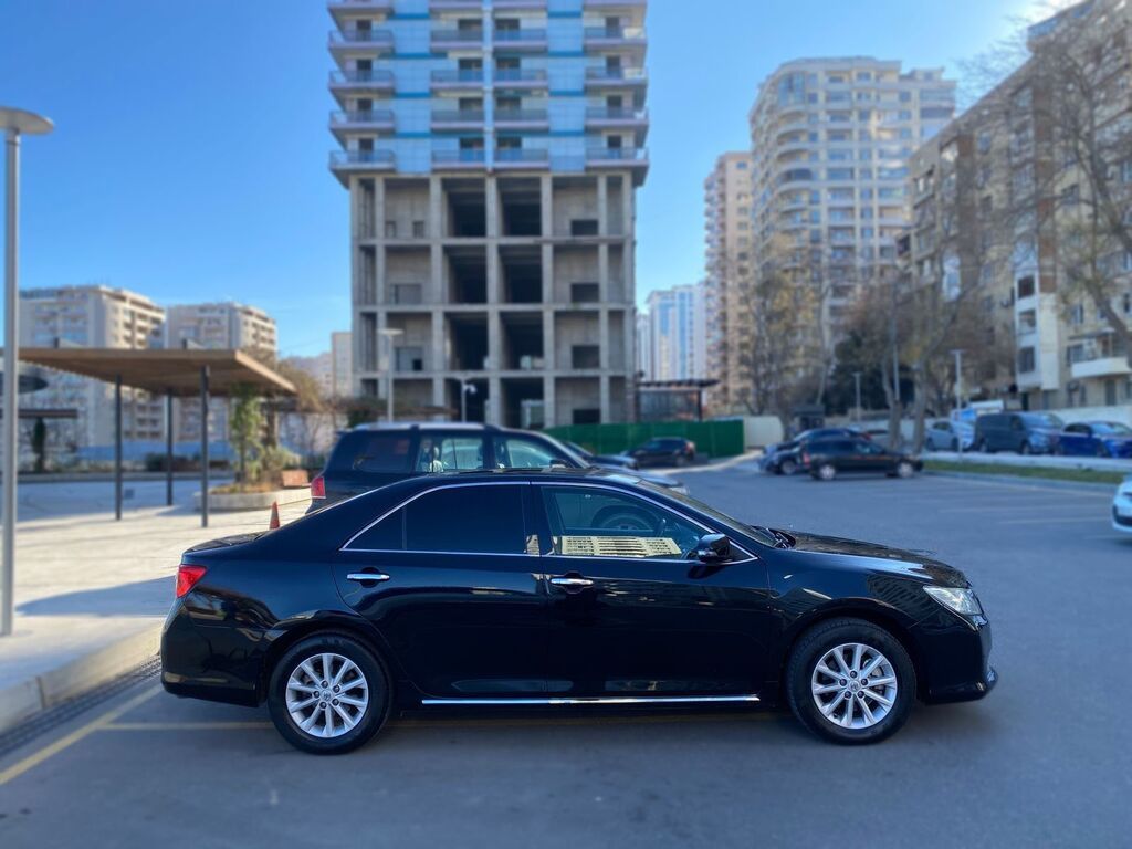 Toyota Camry: 2.5 l 2014 il Sedan — Avtomobillər, Bakı (7)