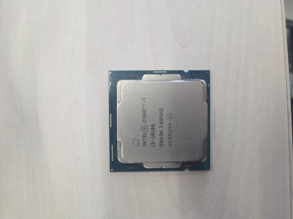 Intel Core i3-10100 LGA 1200 Prosessor: 4 nüvə / 8 potok, Intel UHD — Masaüstü kompüterlər, Bakı (2)