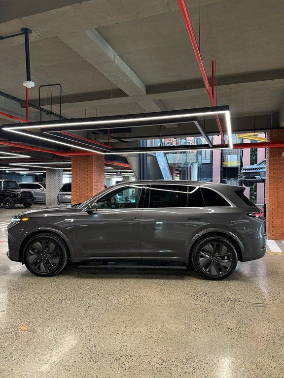 Li Auto L7, 1.5 L, 52.3 kWh, 2025 il, yeni — Avtomobillər, Bakı (2)