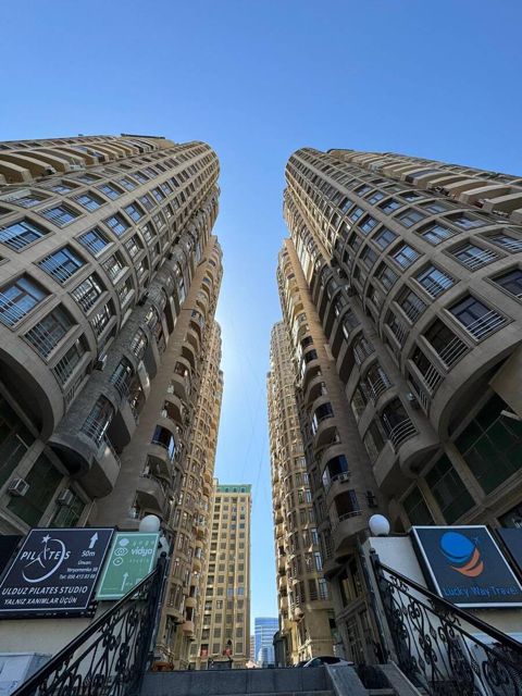 Satılır 4 otaqlı yeni tikili 226 m² — Bakı