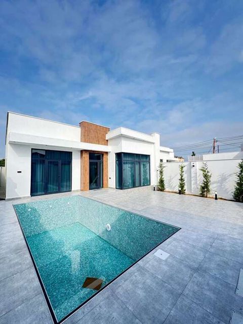 Satılır 4 otaqlı həyət evi/bağ evi 160 m² — Bakı
