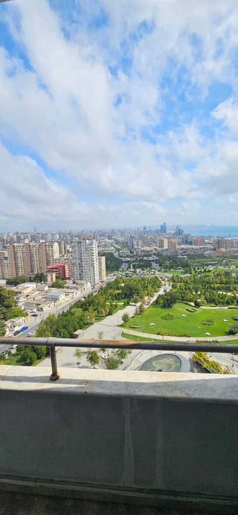 İcarəyə verilir 5 otaqlı yeni tikili 174 m² — Bakı