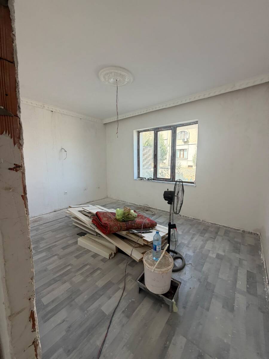 Satılır 4 otaqlı həyət evi/bağ evi 200 m² — Ev, villa, Bakı (9)
