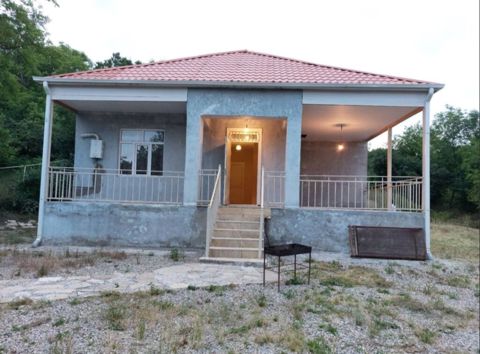 Bağ evi kirayə verilir, Şamaxı r — Şamaxı