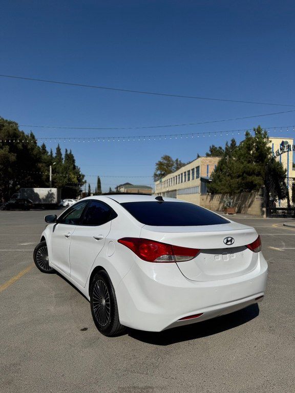 Hyundai Elantra, 1.8 L, 2011 il, 320 000 km — Avtomobillər, Şirvan (3)