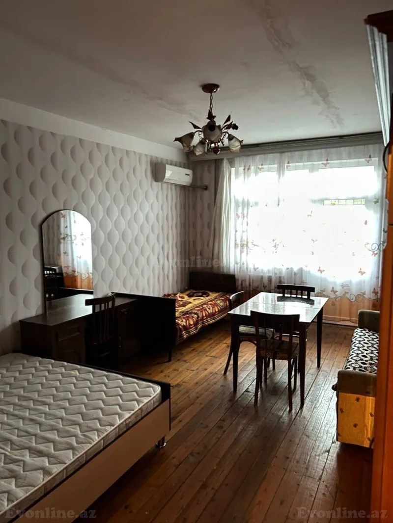 Kirayə verilir 1 otaqlı Mənzil Köhnə tikili 30 m² Bakı, Suraxanı r., Qaraçuxur — Mənzil, Bakı (2)