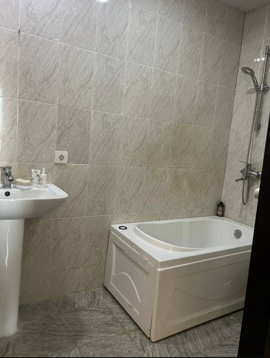 İcarəyə verilir 1 otaqlı yeni tikili 40 m² — Mənzil, Bakı (5)