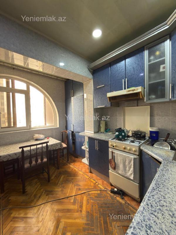 Satılır 5 otaqlı Bina evi menzil (Köhnə tikili), 130 m², Binəqədi rayonu — Mənzil, Bakı (9)