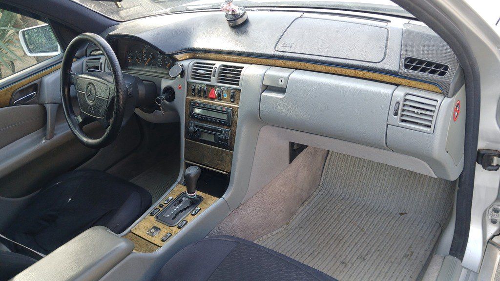 Mercedes E 230, 2.3 L, 1996 il, 400 000 km — Avtomobillər, Xaçmaz (8)