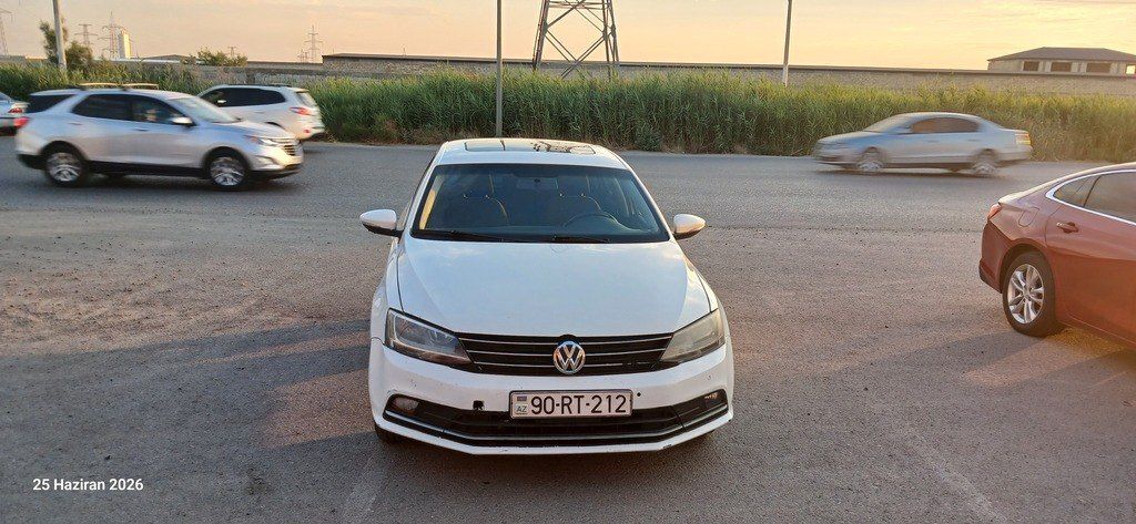 Volkswagen Jetta, 1.6 L, 2013 il, 400 000 km 90-RT-212 — Avtomobillər, Bakı
