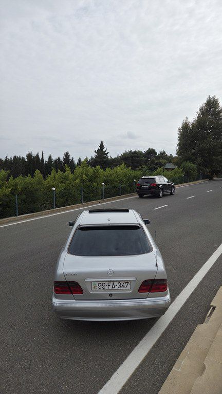 Mercedes E 220, 2.2 L, 2000 il, 439 000 km 99-FA-347 — Avtomobillər, Füzuli (10)