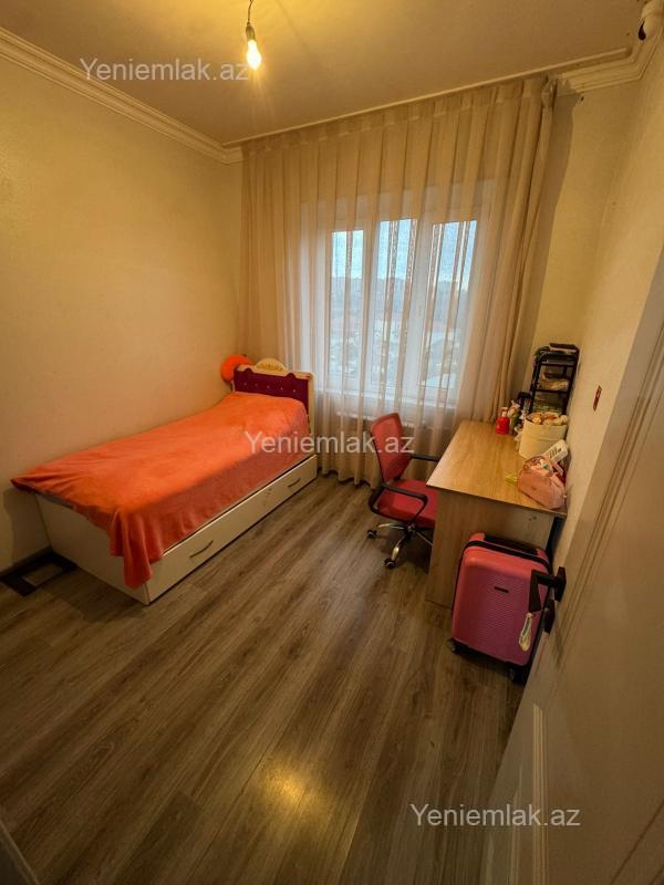 Satılır 4 otaqlı Bina evi menzil (Köhnə tikili), 100 m², Sabunçu rayonu — Mənzil, Bakı (9)