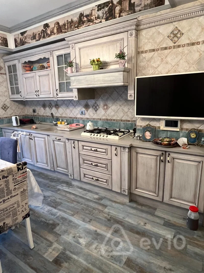 4 otaqlı mənzil, 200 m², Təbriz — Mənzil, Bakı (11)