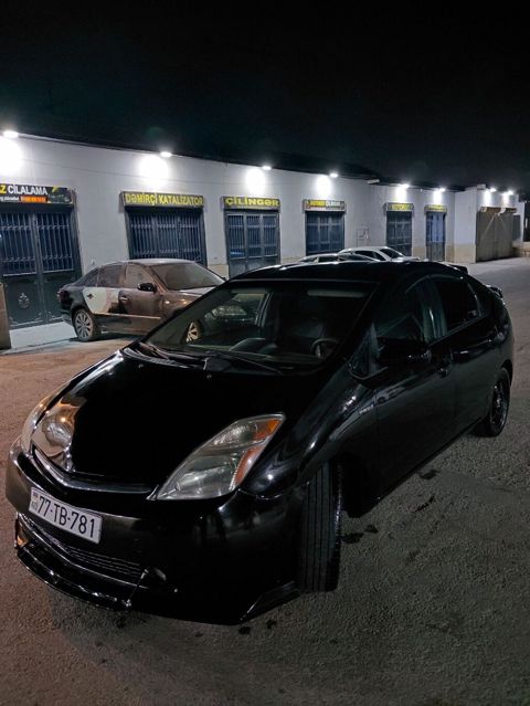 Toyota Prius: 1.6 l 2007 il Sedan — Bakı