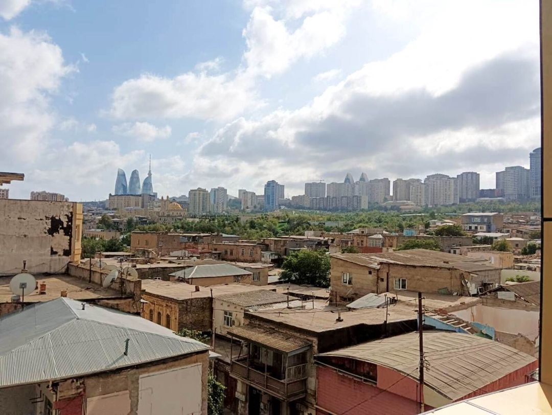Satılır 4 otaqlı yeni tikili 158 m² — Mənzil, Bakı