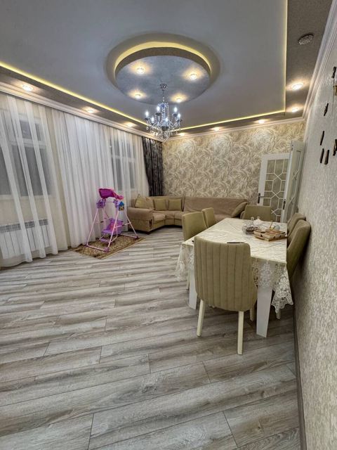 Satılır 4 otaqlı həyət evi/bağ evi 140 m² — Bakı