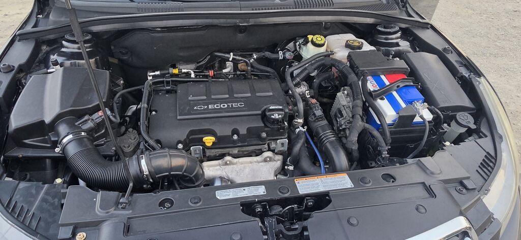 Chevrolet Cruze: 1.4 l 2015 il 140000 km Sedan 20-EO-243 — Avtomobillər, Gəncə (8)