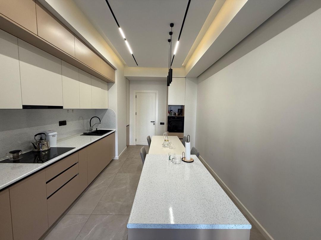 İcarəyə verilir 3 otaqlı yeni tikili 140 m² — Mənzil, Bakı (8)