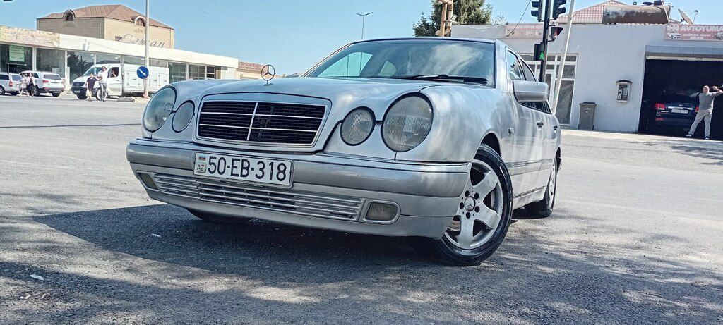 Mercedes E 220, 2.2 L, 1998 il, 749 734 km 50-EB-318 — Avtomobillər, Sumqayıt (3)