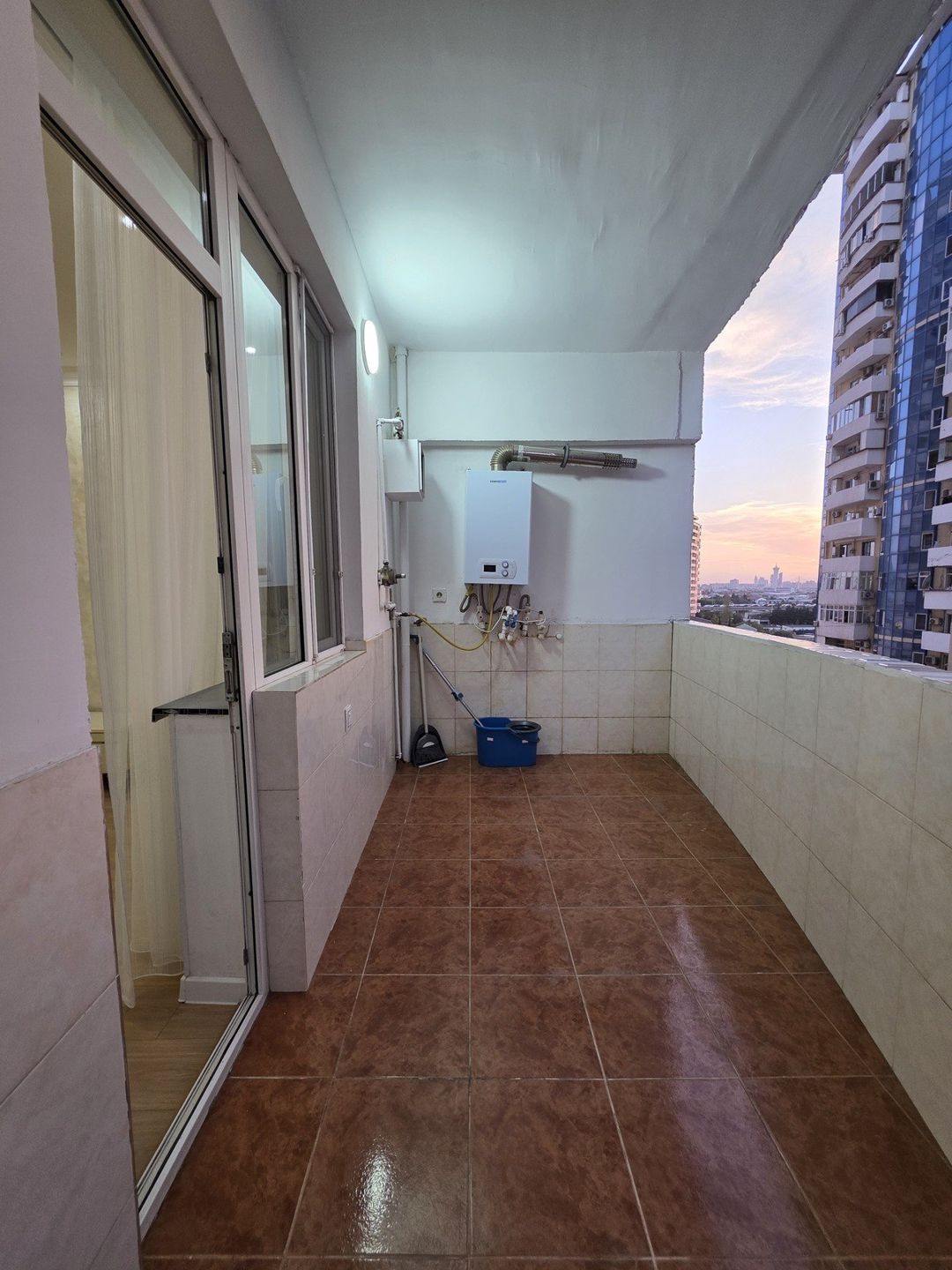 Satılır 2 otaqlı yeni tikili 82 m² — Mənzil, Bakı (12)