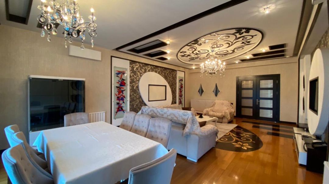 İcarəyə verilir 4 otaqlı yeni tikili 200 m² — Mənzil, Bakı (12)
