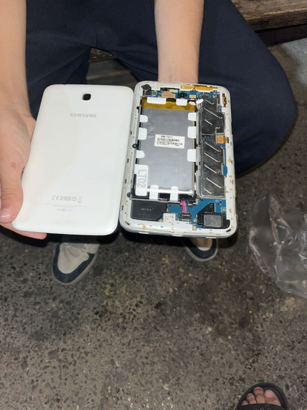 Samsung Galaxy Tab 3 planşet Model: SM-T211 (7 düym) Rəng: Ağ Əsas — Samsung, Xırdalan (3)