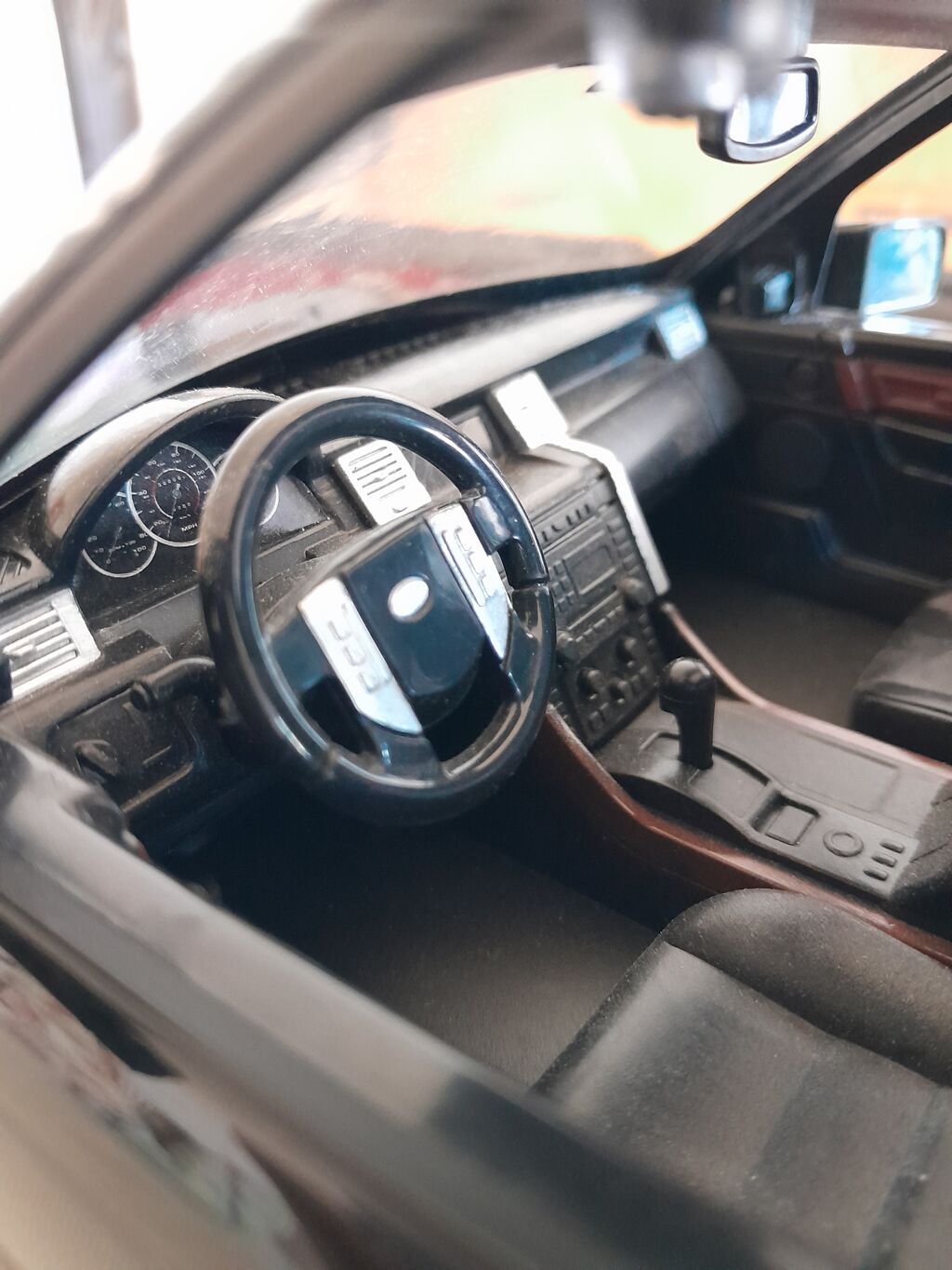 Range rover 1:14 ölcudur. Plastikdir, evveler pultu masin olub — Modellar, Bakı (6)