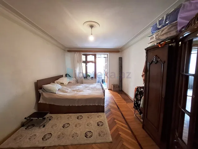 Satılır: 3 Otaq, Köhnə tikili, Nizami r., 8-ci km q., 70.00 m² — Mənzil, Bakı (8)