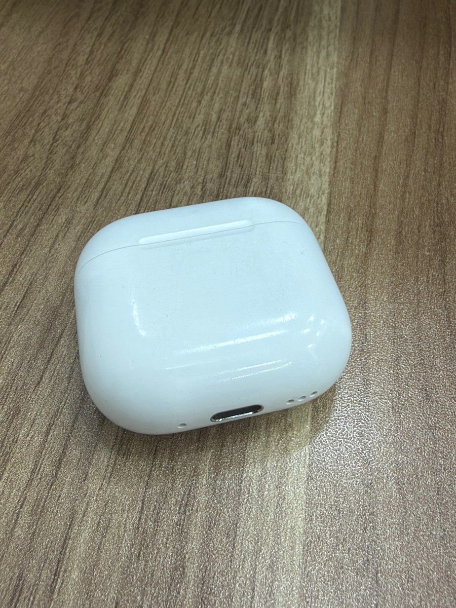 Qulaqlıq Air Pods 4 anc — Səs texnikası, Bakı (2)