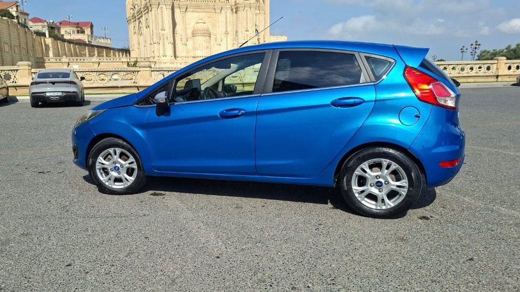 Ford Fiesta, 1.6 L, 2013 il, 19 368 km — Avtomobillər, Bakı (5)