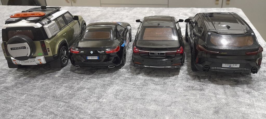 1:24 Ölçüdə 4 ədəd modellər Hər yeri açılır Səsli Və İşıqlı Təkcə — Modellar, Bakı (2)