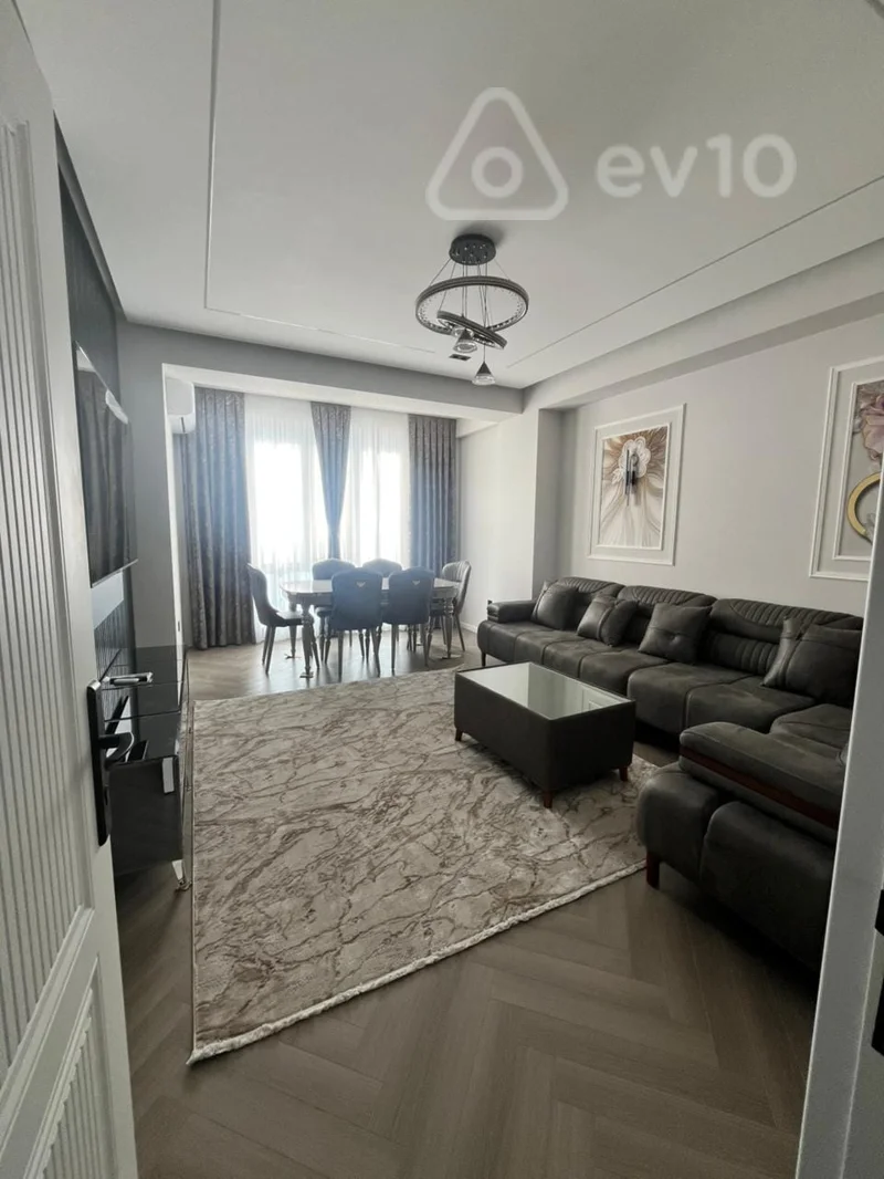 3 otaqlı mənzil, 112 m², Suleyman sani axundov — kirayə — Bakı