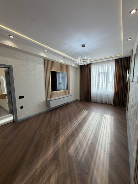 Satılır 4 otaqlı yeni tikili 115 m² — Bakı