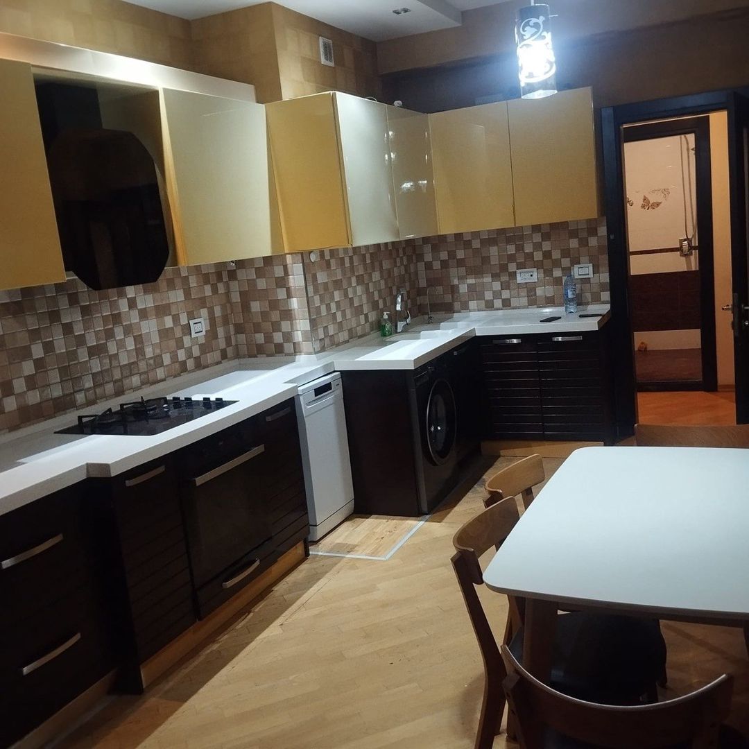 İcarəyə verilir 3 otaqlı yeni tikili 150 m² — Mənzil, Bakı (5)