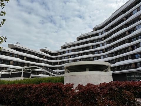 Satılır 3 otaqlı yeni tikili 140 m² — Bakı