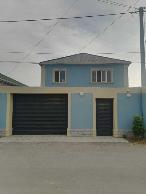 Satılır 5 otaqlı həyət evi/bağ evi 140 m² — Bakı