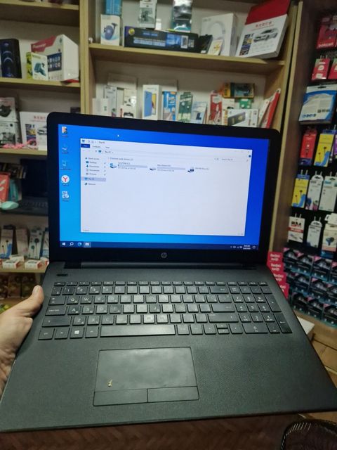 Noutbuk HP i3 — Bakı