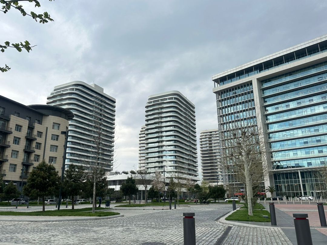 Satılır 4 otaqlı yeni tikili 220 m² — Mənzil, Bakı (2)