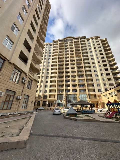 3-otaqlı yeni tikili, Nəsimi r., 156 m² — Bakı