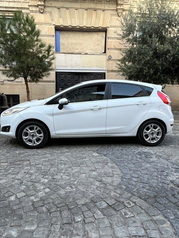 Ford Fiesta, 1.0 L, 2016 il, 147 000 km 10-OX-112 — Avtomobillər, Bakı (3)