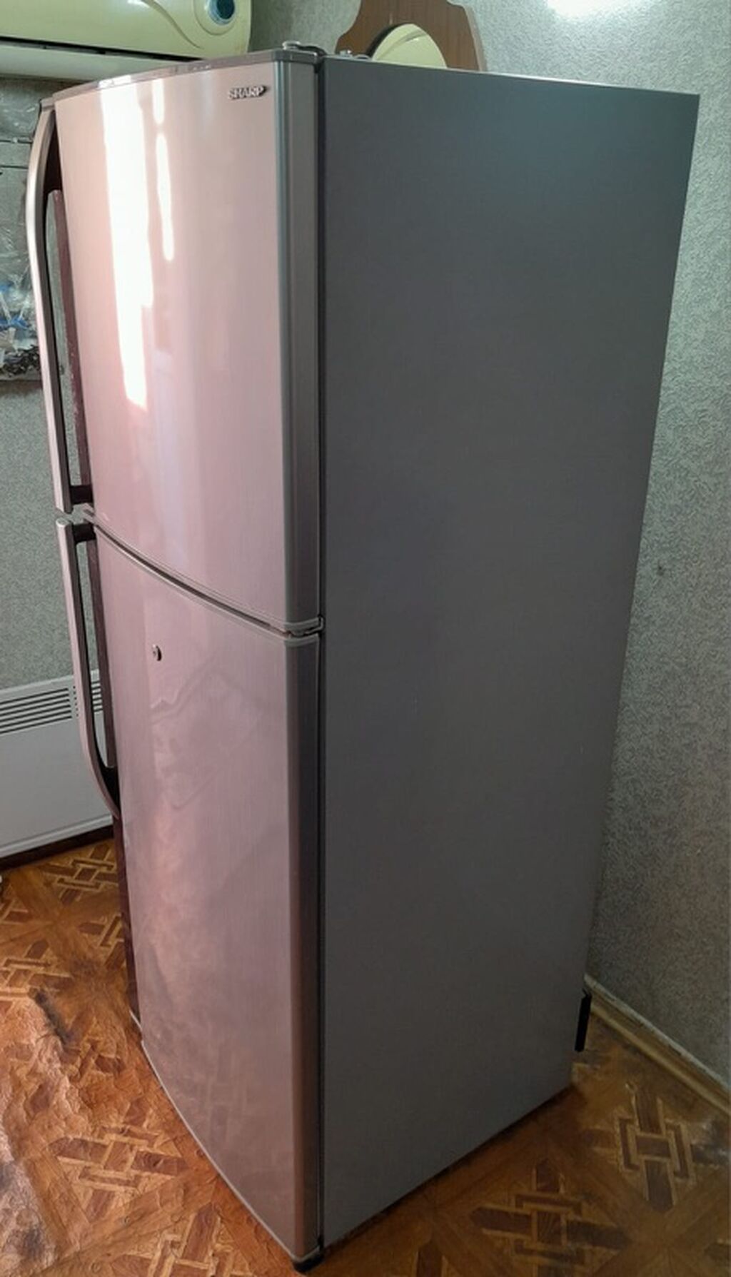 Sharp,, soyuducu.2 .kameralı.2 .qapılı. metallik rəng. 160 .sm — Soyuducular, Bakı