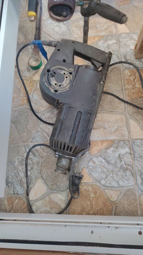 Işlək vəziyyətdədir Dauer WZ-42075 elektrikli perforator/zarbatkali — Bakı