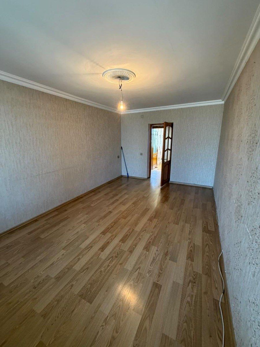 Satılır 3 otaqlı köhnə tikili 75 m² — Mənzil, Bakı (3)
