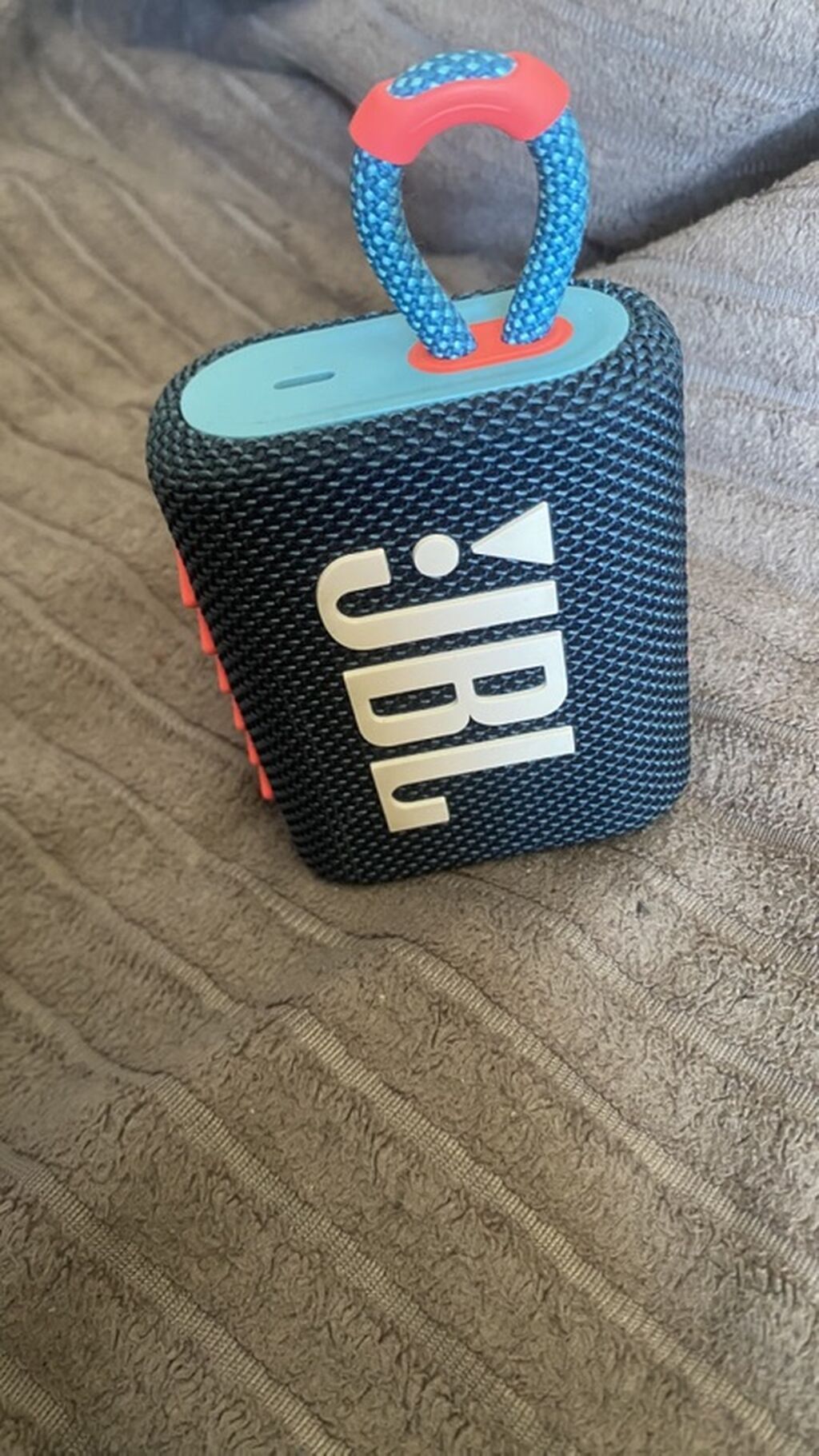 JBL GO 3 portativ Bluetooth kolon - Kompakt və yüngül dizayn – asan — Dinamiklər və akustik sistemlər, Bakı