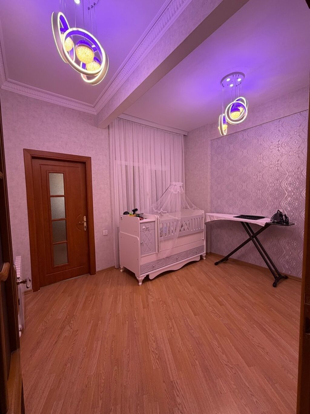 Satılır 3 otaqlı yeni tikili 114 m², Xətai r. Təmirli səliqəli evdir — Mətbəx mobilyası, Bakı