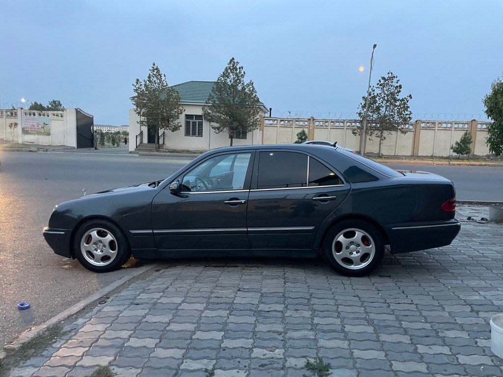Mercedes E 270, 2.7 L, 2000 il, 345 280 km 20-CJ-545 — Avtomobillər, Gəncə (11)
