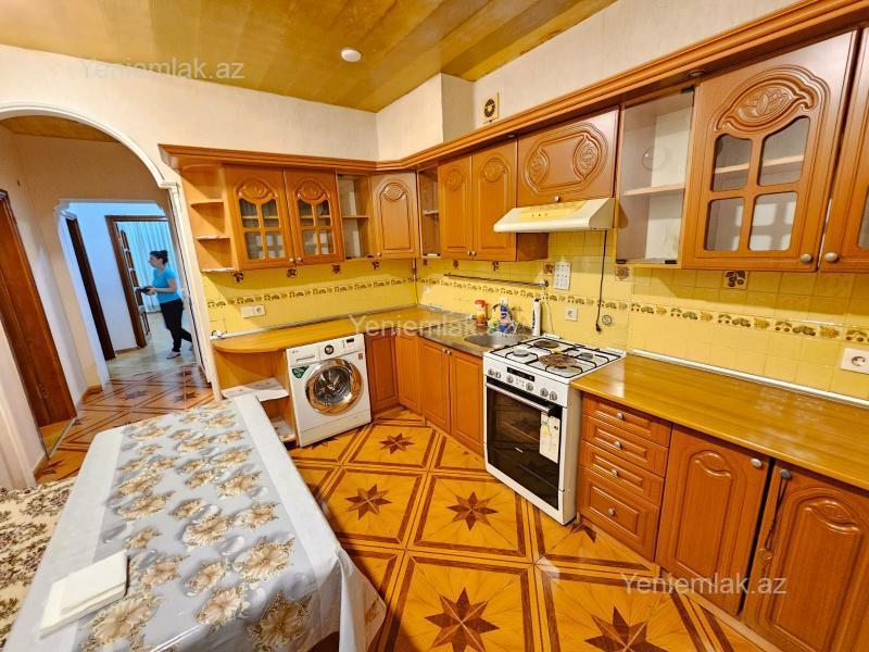 Kirayə 3 otaqlı Bina evi menzil (Köhnə tikili), 100 m², Yasamal rayonu — Mənzil, Bakı (11)