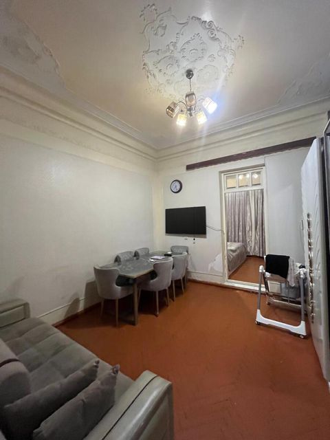 Satılır 2 otaqlı köhnə tikili 52 m² — Bakı