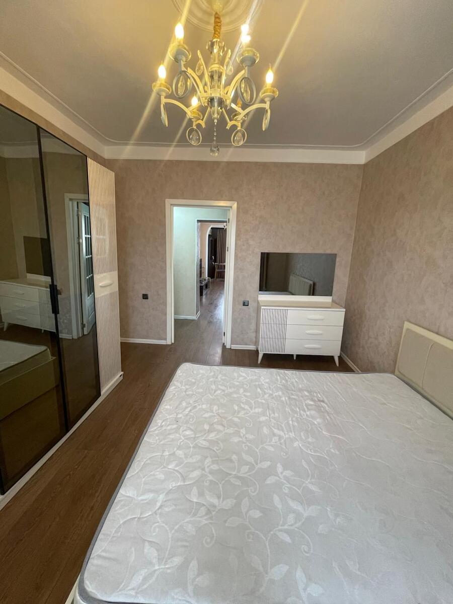 İcarəyə verilir 2 otaqlı köhnə tikili 66 m² — Mənzil, Bakı (10)
