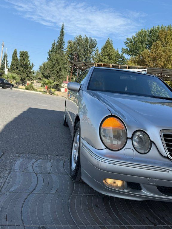 Mercedes E 220, 2.2 L, 2000 il, 573 576 km — Avtomobillər, Bakı (7)